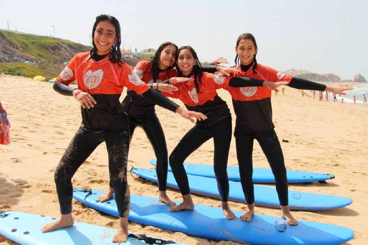 Village Camp in Portugal: Лагерь приключений, Серфинг для детей и ...